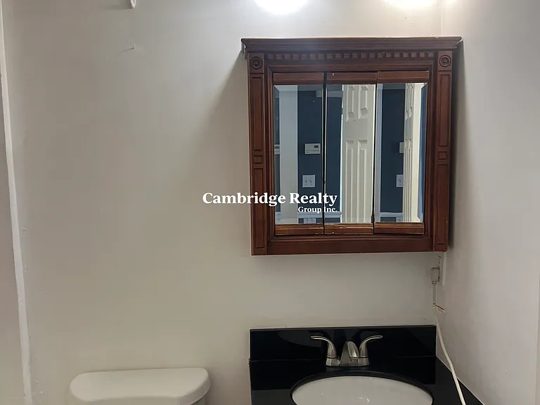 89 Spring St #3T — Photo 9