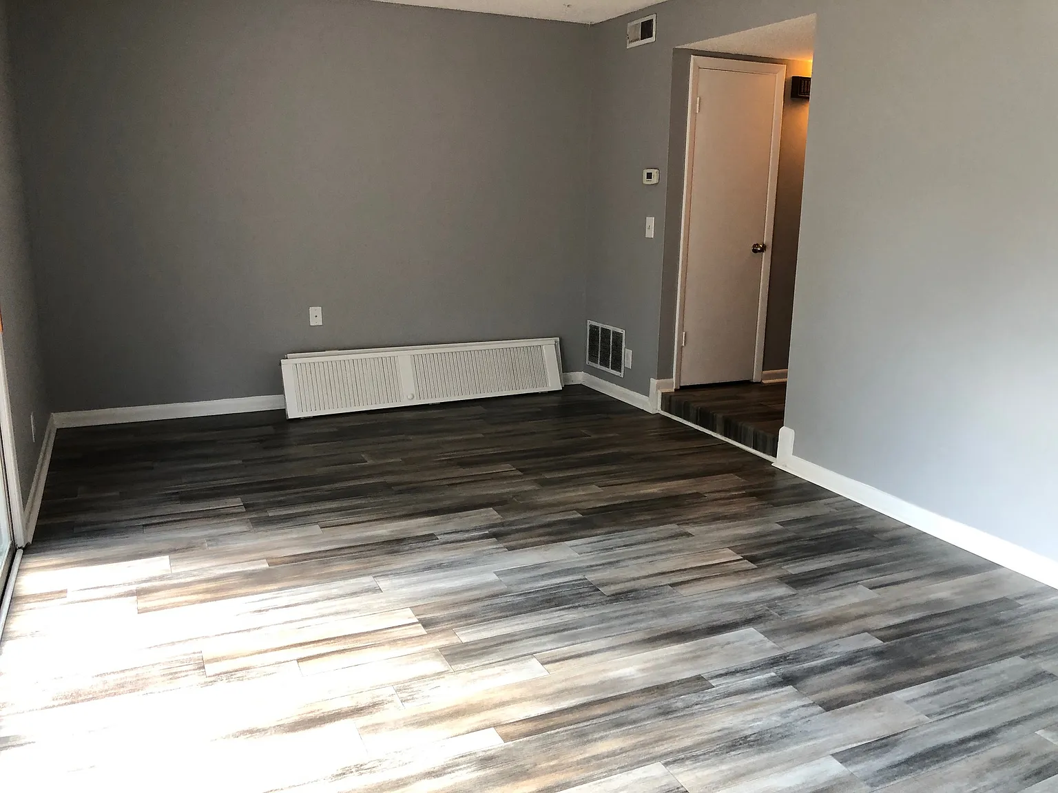 599 Winding Creek Rd — Photo 3