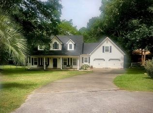 10730 Saint Marys Cir, Macclenny, FL 32063