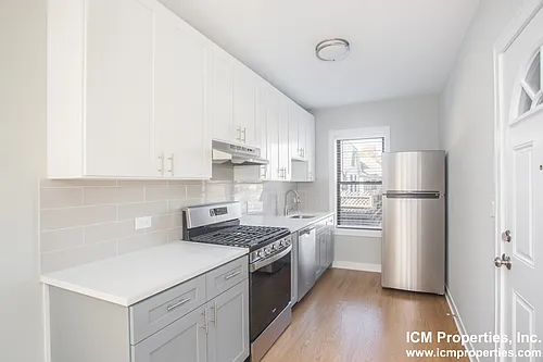 4614 N Winchester Ave #3 Photo 1