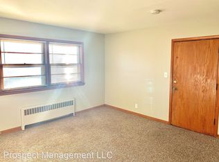 1957 W Villard Ave #7, Milwaukee, WI 53209