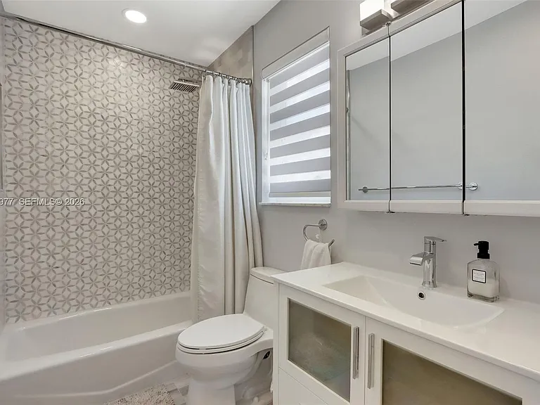 15481 SW 47th Ter — Photo 29