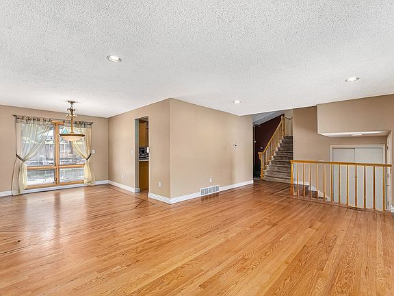 3rd image of 1881 S Olive St