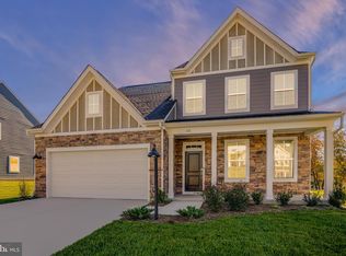 35 N Windsong Ct, Fishersville, VA 22939