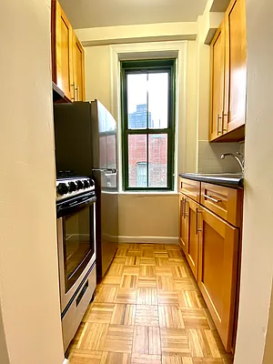 Rented by City & Suburban | media 8