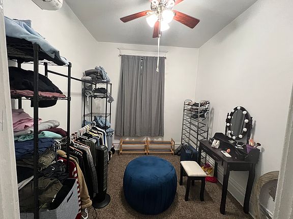 2nd bedroom, previous tenant used as closet
