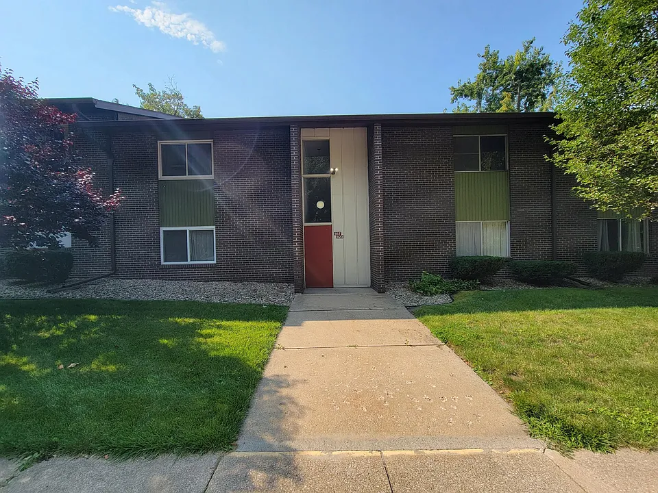 2500 Topsfield Rd #917