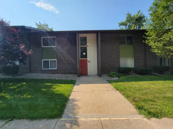 2500 Topsfield Rd, South Bend, IN