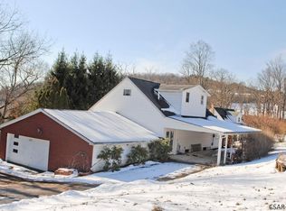 137 Berwick Rd, Johnstown, PA 15904