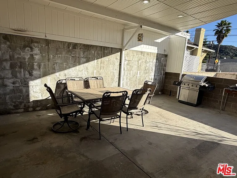 10006 Samoa Ave — Photo 28