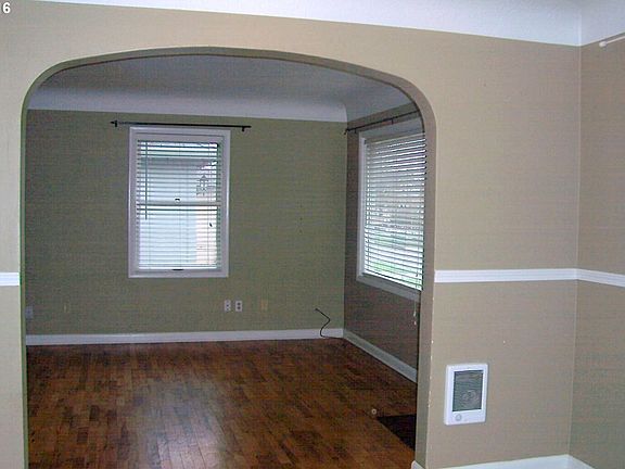 4th image of 605 E Sheridan St