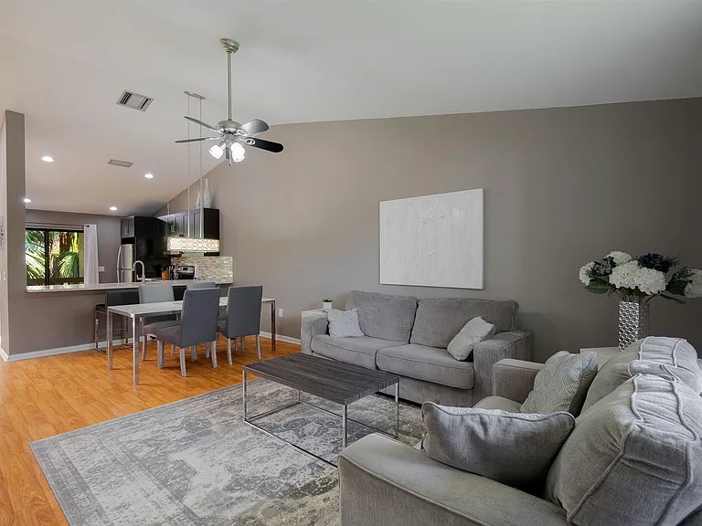 13115 Belhaven Ct #27 — Photo 14