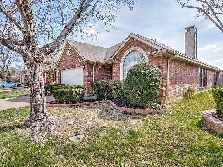 402 Horse Shoe Dr — Photo 24