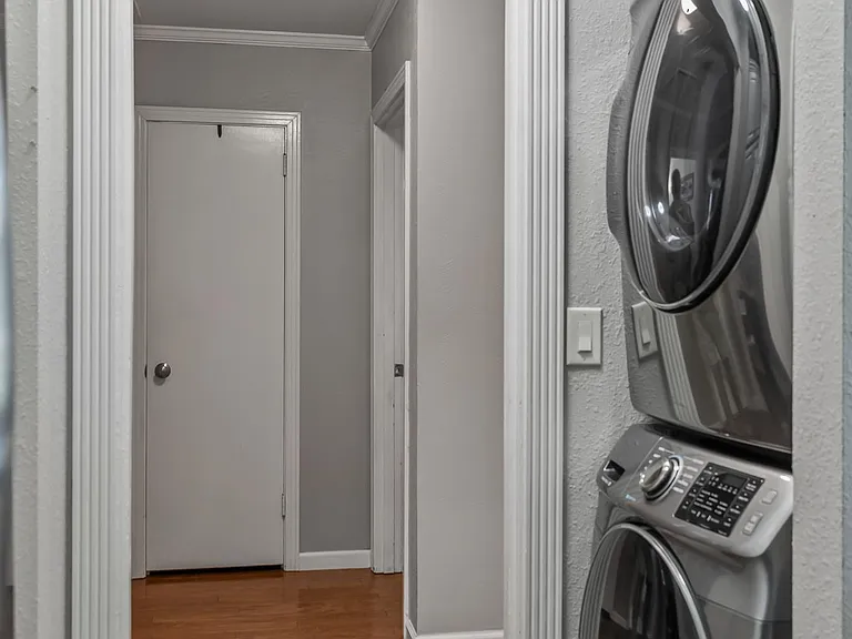 3727 Greenway Pl — Photo 5