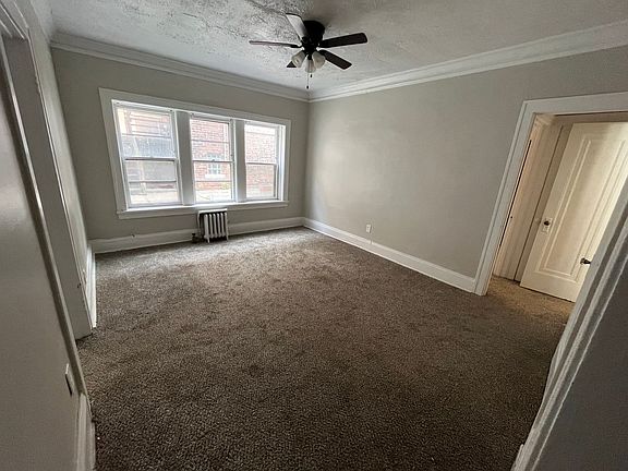 5th image of 2684 Mayfield Rd APT 3