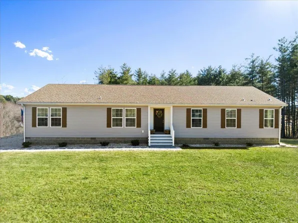 718 Talford Rd NW, Willis, VA 24380