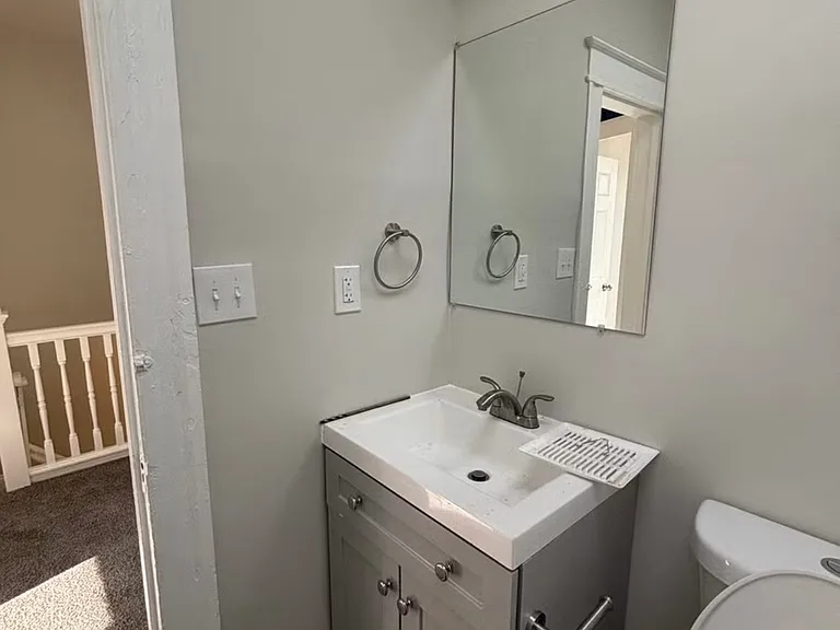 418 N Loudon Ave — Photo 13