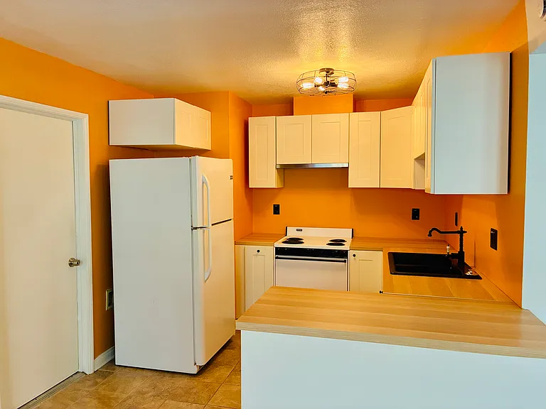 16701 Bolsa Chica St #B — Photo 4