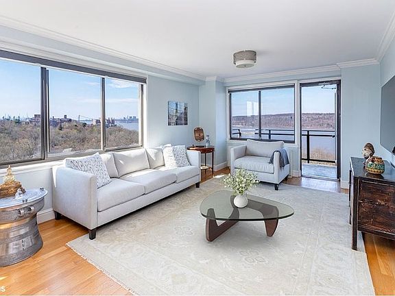3rd image of 3671 Hudson Manor Ter APT 9K