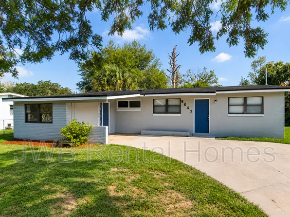 6643 Valiant Dr, Jacksonville, FL 32210