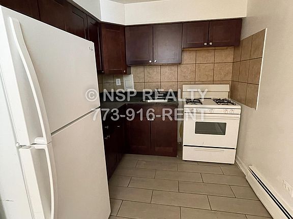 2nd image of 1515 W Morse Ave APT 414