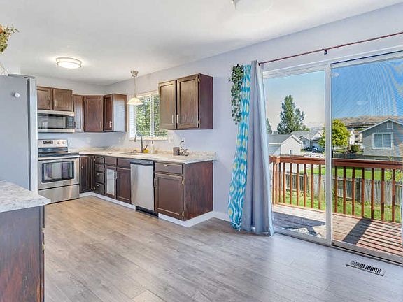 2nd image of 1224 W 1835 N