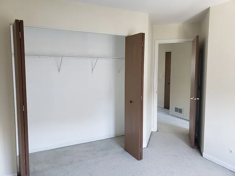 2185 Daybreak Dr — Photo 9