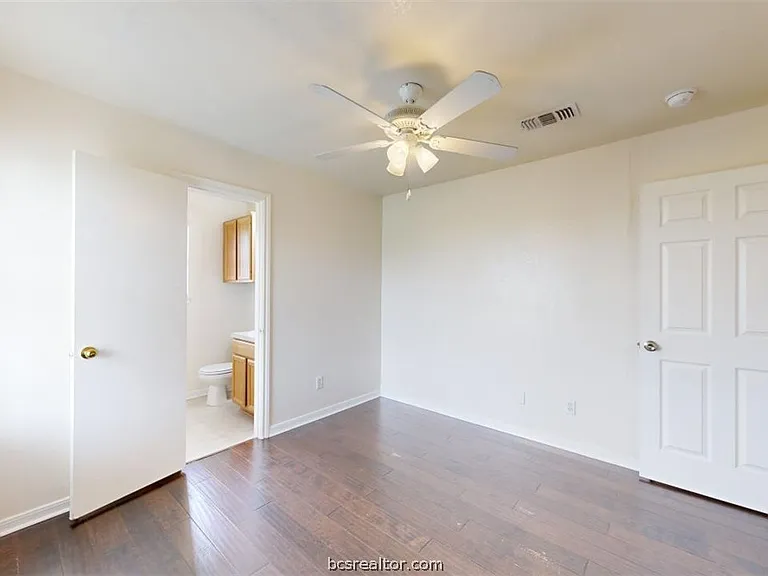 915 Bougainvillea St — Photo 22