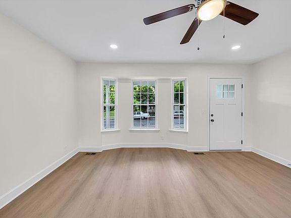 5th image of 2508 Alameda St
