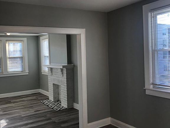 3rd image of 112 E 9th Ave #C