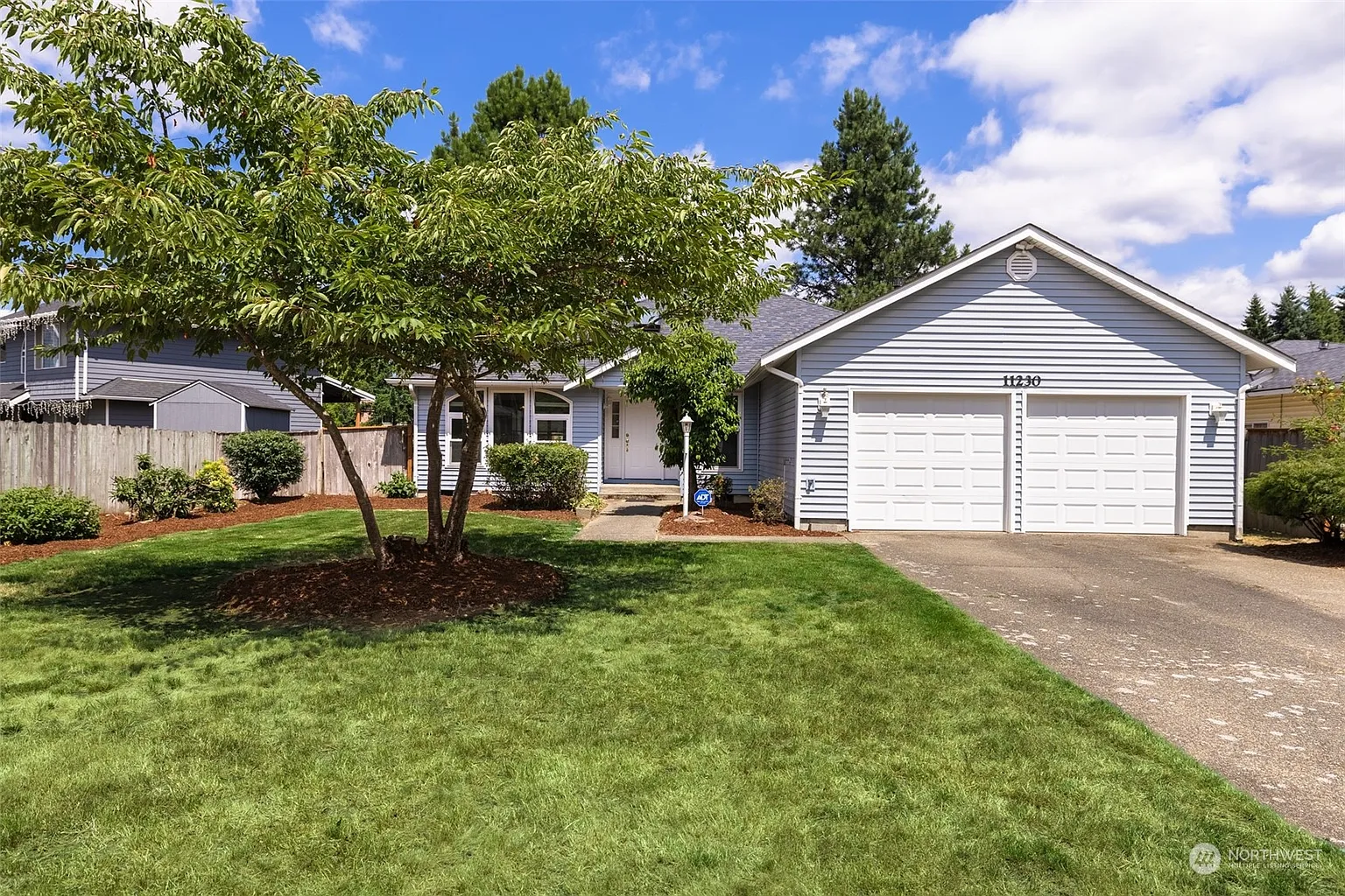 11230 SE 219th Place photo 1