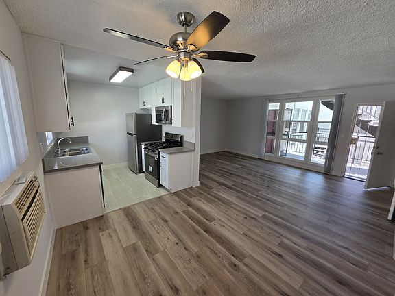 5th image of 1732 N Harvard Blvd #108