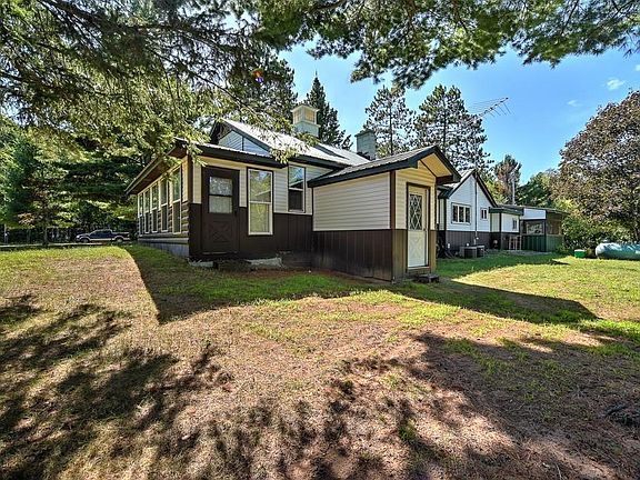 3rd image of 23860 Malone Road
