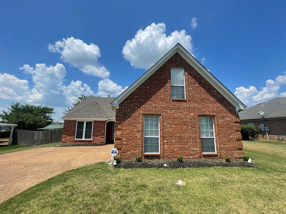 1st image of 270 Village Dr S