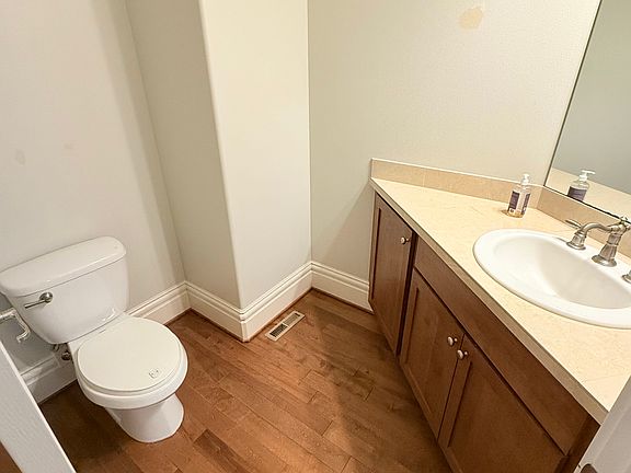 3rd image of 2861 259th Pl SE