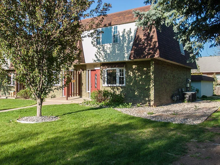 2628 Leisure Dr — Photo 1