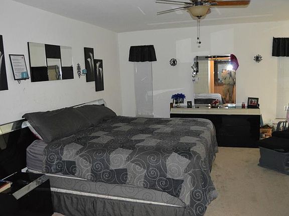 4th image of 2442 Homestead Cir