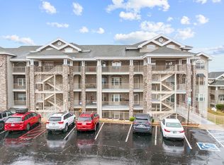 200 Glory Road #1 BLDG D, Branson, MO 65616