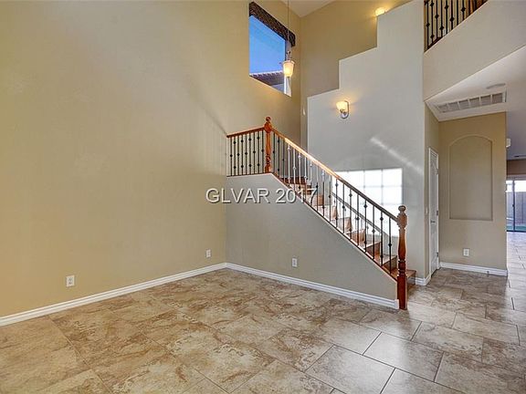 4th image of 5462 Vicarage Way