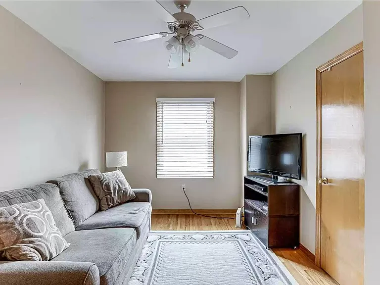 229 Knopf St — Photo 21