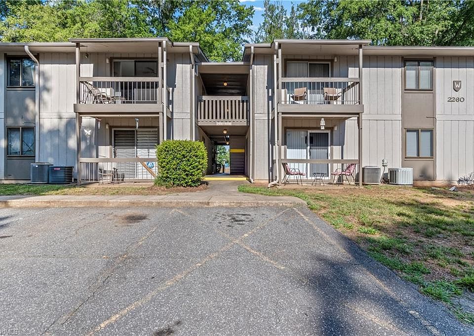 1st image of 2260 Sunderland Rd APT 74W