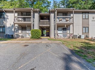 2260 Sunderland Rd APT 74W, Winston Salem, NC 27103