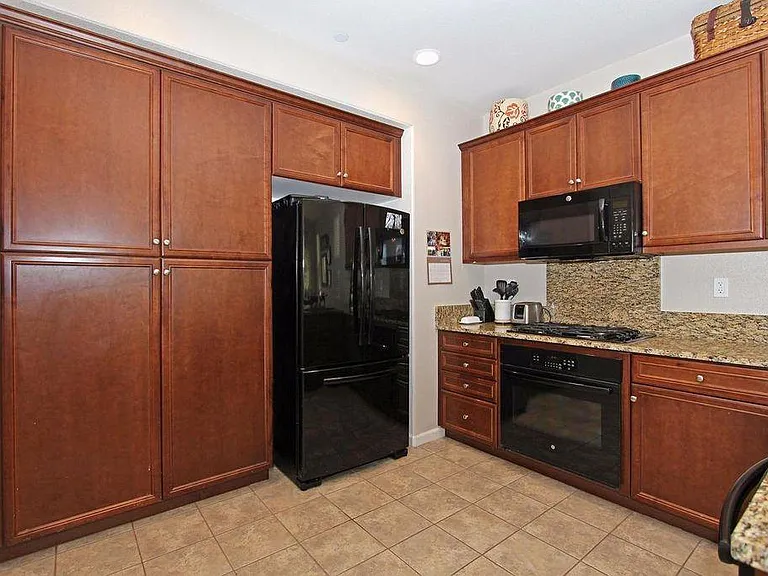 1837 Camino Real Way — Photo 4
