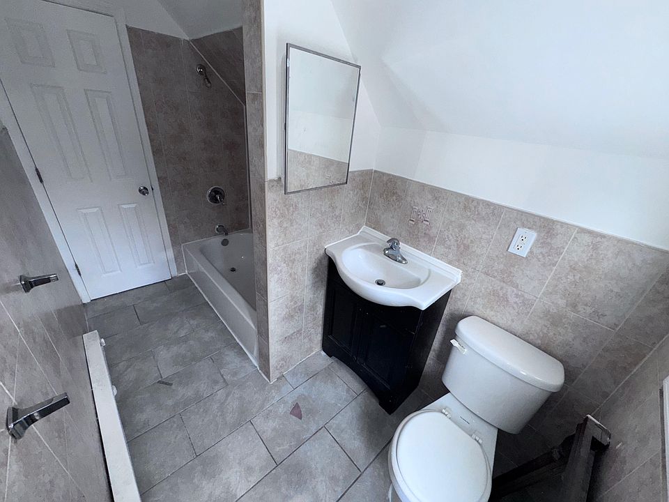 2nd image of 145 Fairmount Ave #3F