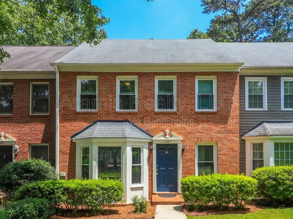 1381 Old Virginia Ct SE, Marietta, GA 30067