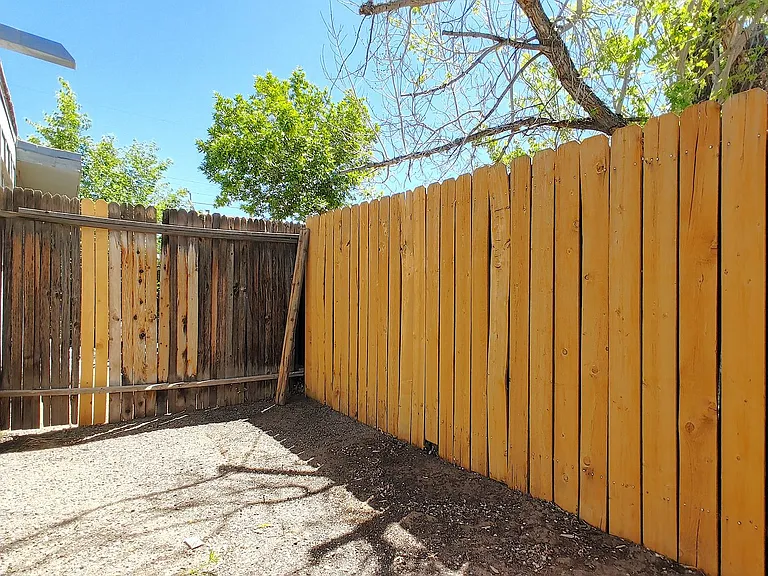 308 General Marshall St NE — Photo 10