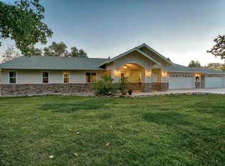 22027 Oak Tree Ln, Palo Cedro, CA 96073