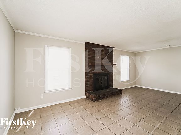 4th image of 9115 Milton Morris Dr