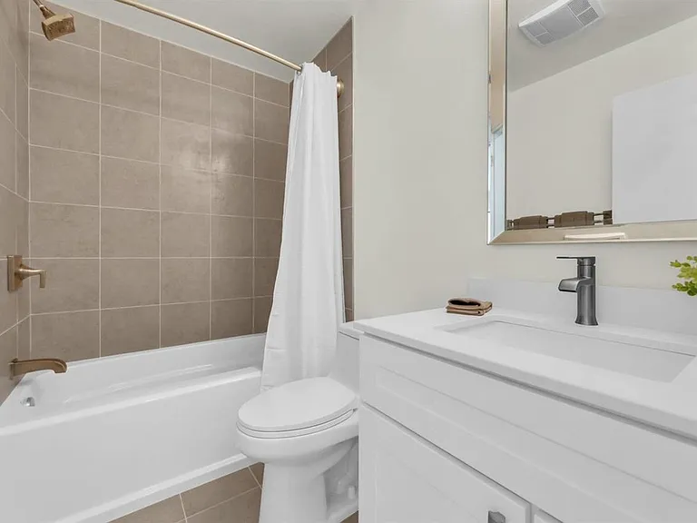 208 Hartnell Pl #208 — Photo 9