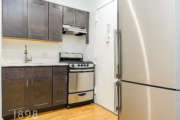 Rented by A&E Real Estate Management | media 8